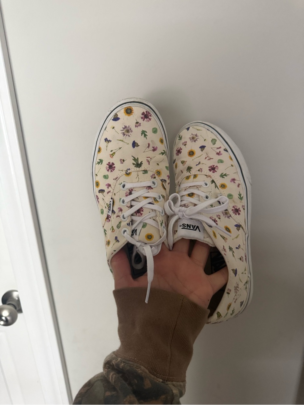 Vans Floral Canvas Sneakers - Cream with Multicolor Flowers